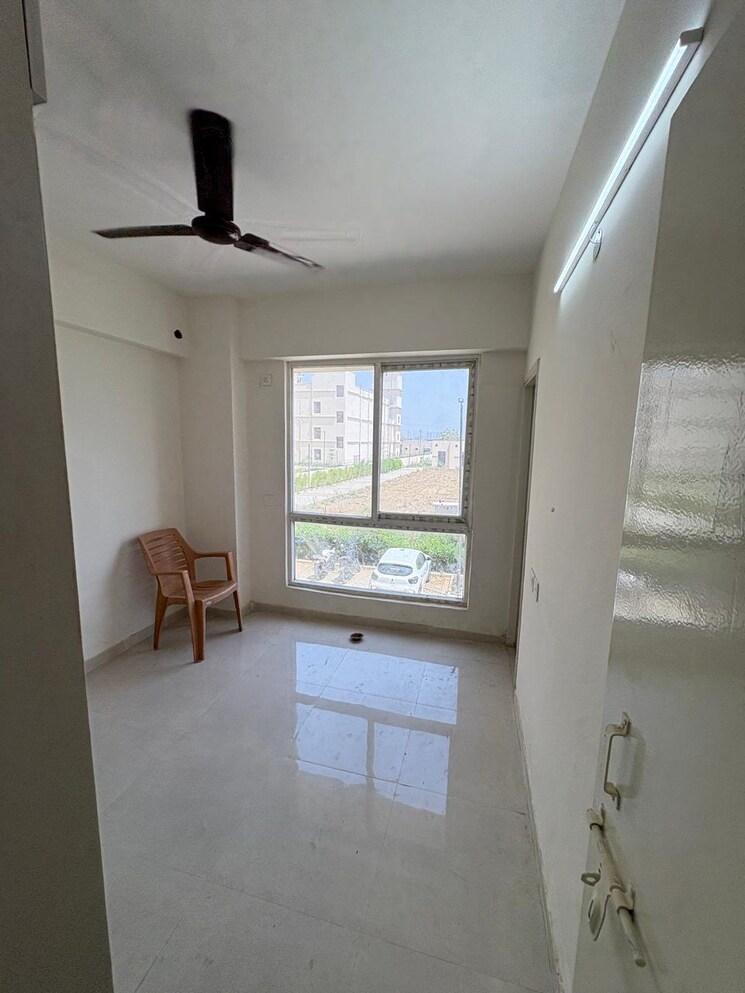 Room, signature-the-millennia-3 2 Bedroom 687 Sq.Ft. Apartment In Sector 37d Gurgaon 9565221