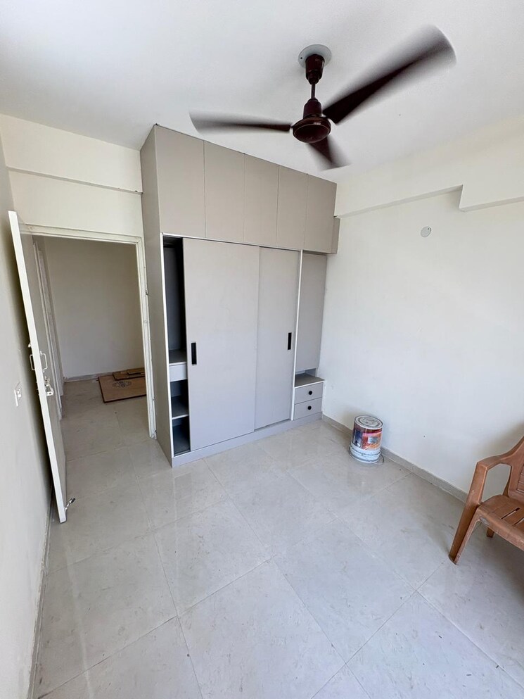 Room, signature-the-millennia-3 2 Bedroom 687 Sq.Ft. Apartment In Sector 37d Gurgaon 9565221