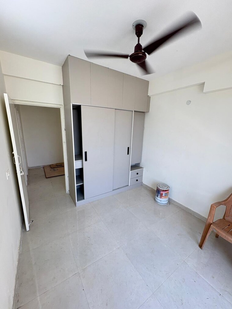 Room, signature-the-millennia-3 2 Bedroom 687 Sq.Ft. Apartment In Sector 37d Gurgaon 9565221