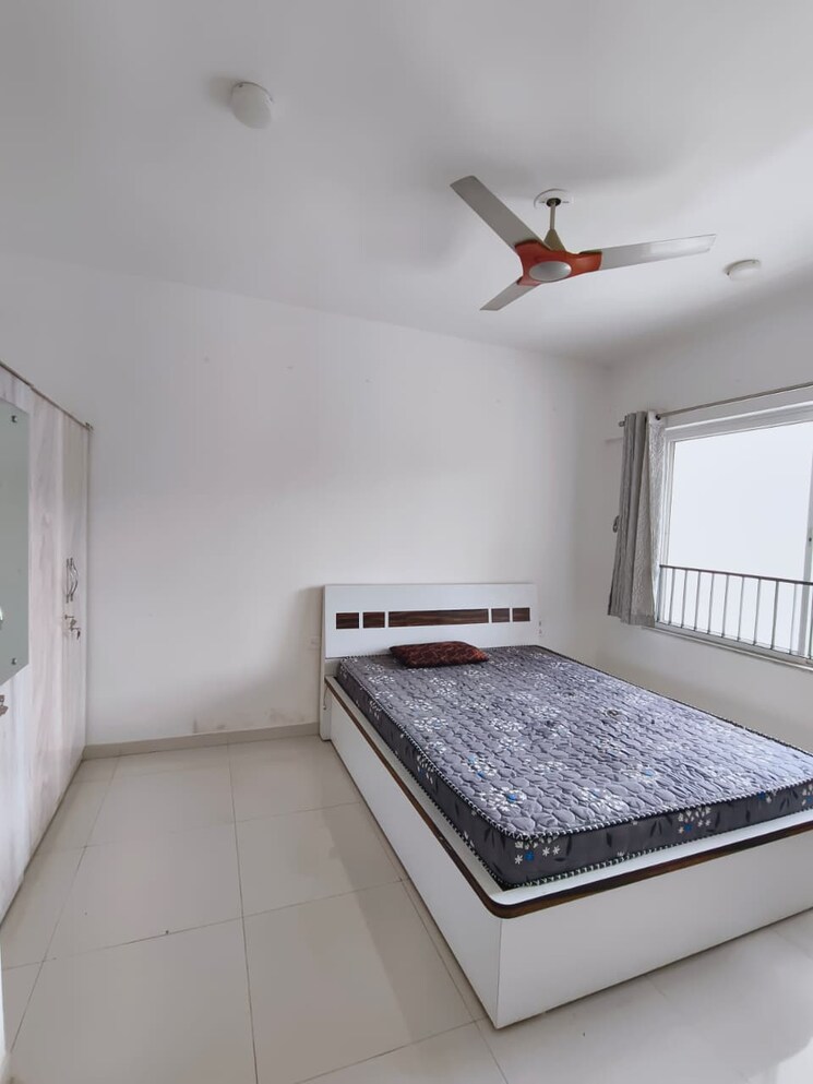 Bedroom, godrej-24 2 Bedroom 1000 Sq.Ft. Apartment In Hinjewadi Pune 9565240