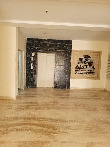Room in 3 BHK Apartment at Aditya Empress Towers, Shaikpet – for Sale
