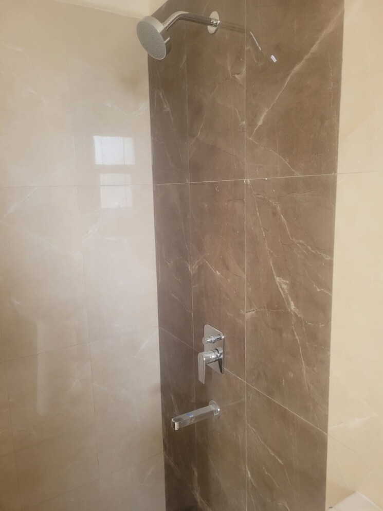 Bathroom, aditya-empress-towers 3 Bedroom 2100 Sq.Ft. Apartment In Shaikpet Hyderabad 9565359