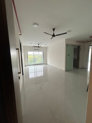 Room in 2 BHK Apartment at Tricity Natraj, Chembur – for Rent