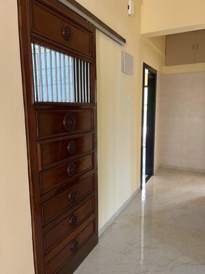  2 BHK Apartment at Vashi Sector 9 – for Rent