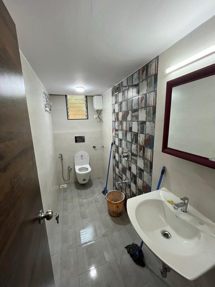Bathroom, vashi sector 9 2 Bedroom 1200 Sq.Ft. Apartment In Vashi Sector 9 Navi Mumbai 9565252