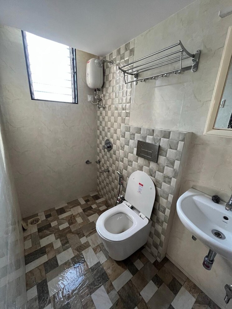Bathroom, vashi sector 9 2 Bedroom 1200 Sq.Ft. Apartment In Vashi Sector 9 Navi Mumbai 9565252