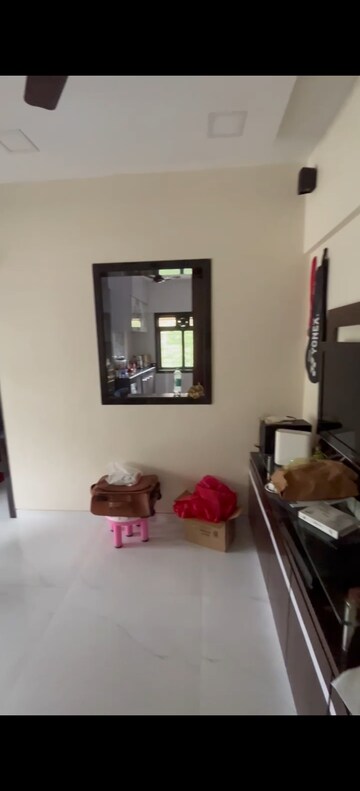 Furnished Amenities in 1 BHK Apartment at Gokul Heaven Apartment, Kandivali East – for Rent