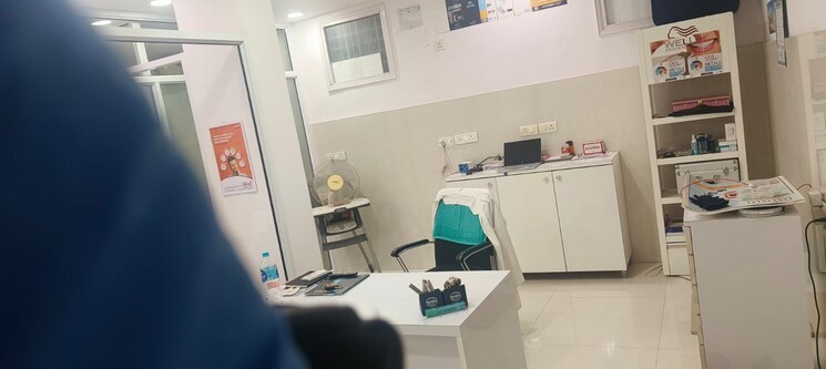 Team Area, saket Commercial Office Space 1800 Sq.Ft. In Saket Delhi 9565328