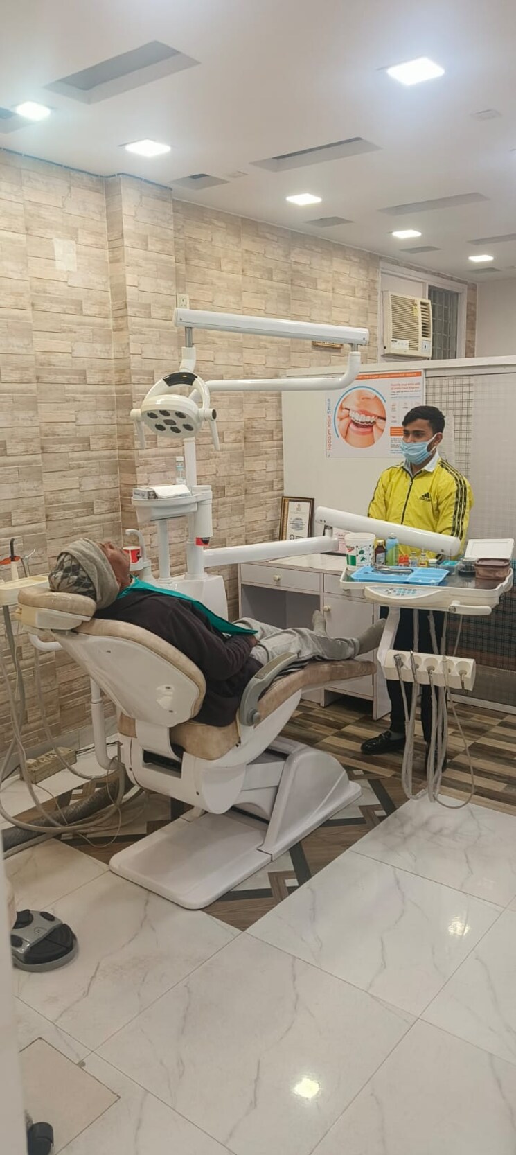 Team Area, saket Commercial Office Space 1800 Sq.Ft. In Saket Delhi 9565328