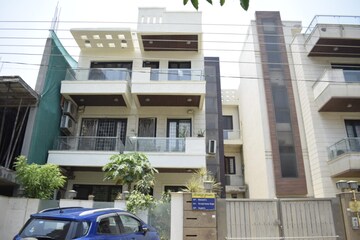 3 BHK Builder Floor – Exterior View View at Sector 39 - for Rent