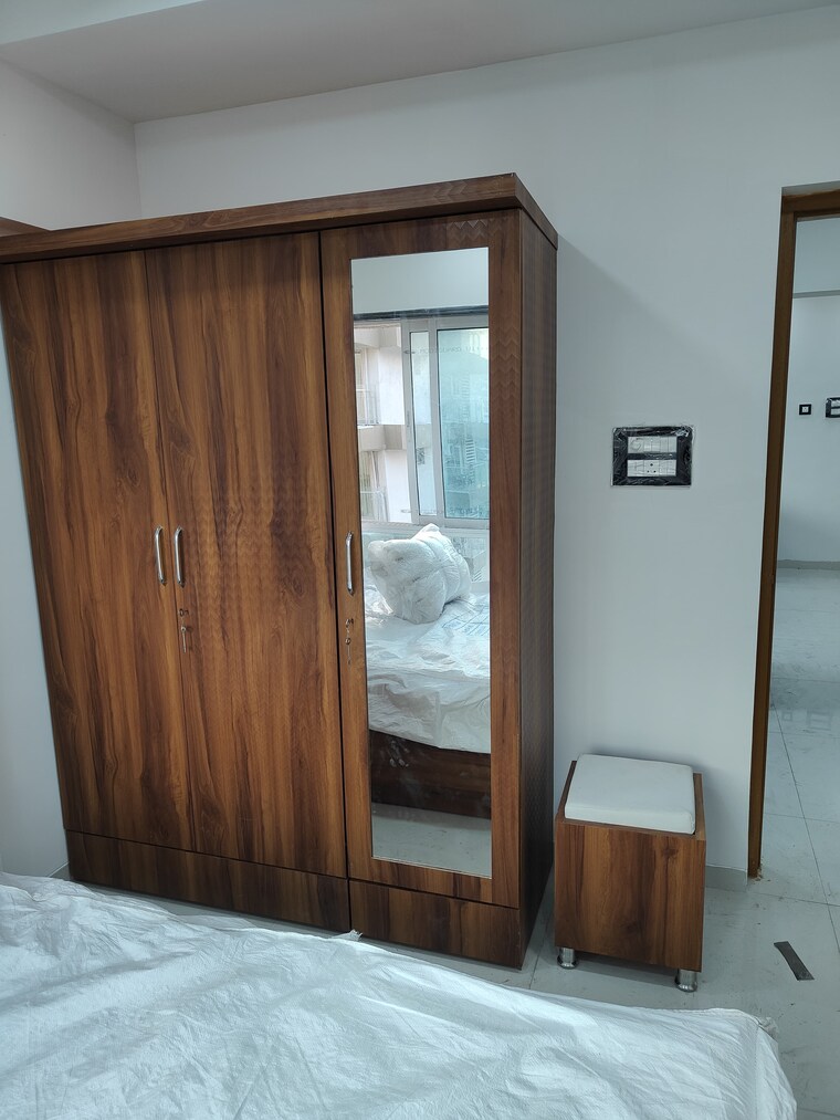 Room, santacruz east 1 Bedroom 460 Sq.Ft. Apartment In Santacruz East Mumbai 9565375