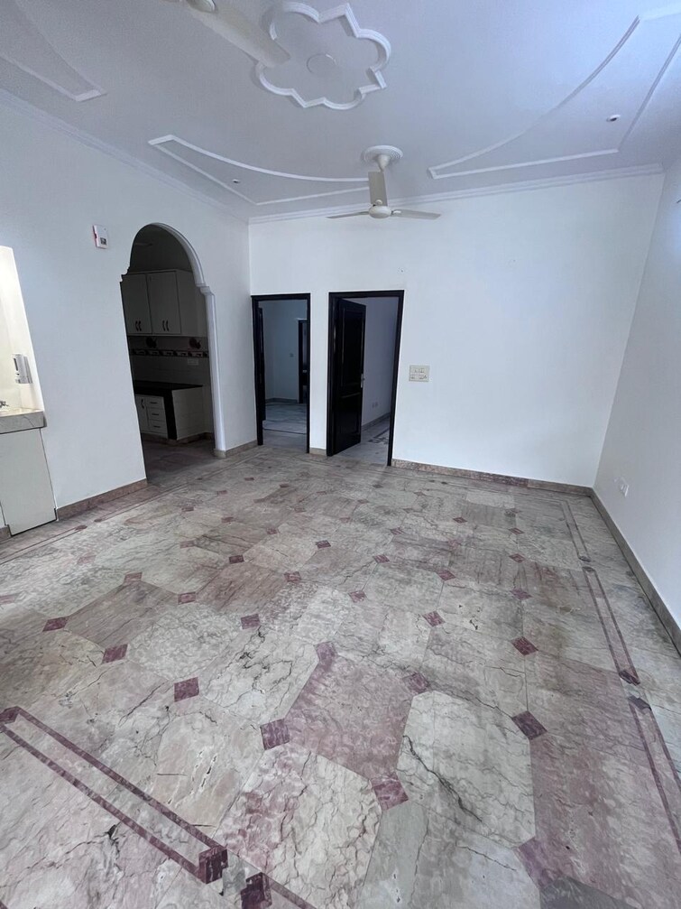 Room, janakpuri 2 Bedroom 1350 Sq.Ft. Builder Floor In Janakpuri Delhi 9565351