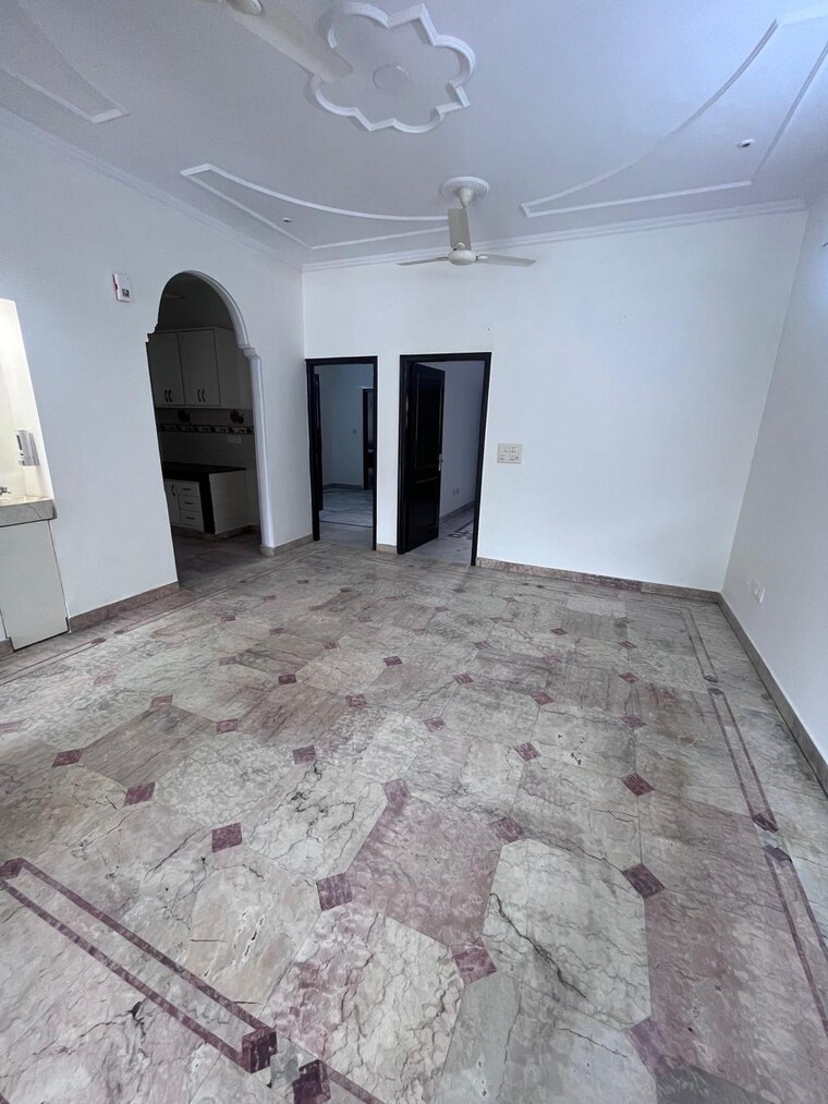 Room, janakpuri 2 Bedroom 1350 Sq.Ft. Builder Floor In Janakpuri Delhi 9565351