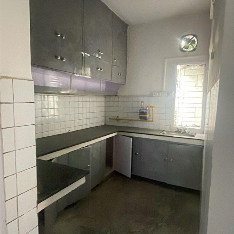 Kitchen, rwa-kalkaji-dda-flats-l1-l2 2 Bedroom 1051 Sq.Ft. Apartment In Govindpuri Delhi 9565369