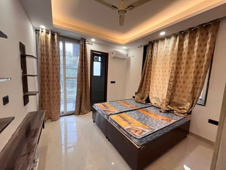 Bedroom, sector 39 3 Bedroom 2700 Sq.Ft. Builder Floor In Sector 39 Gurgaon 9565380