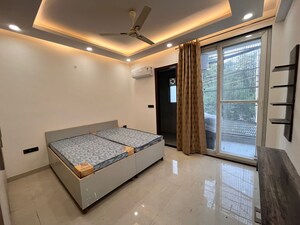 Bedroom in 3 BHK Builder Floor at Sector 39 – for Rent