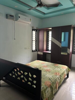 Bedroom in 4 BHK Villa at Thevakkal – for Rent