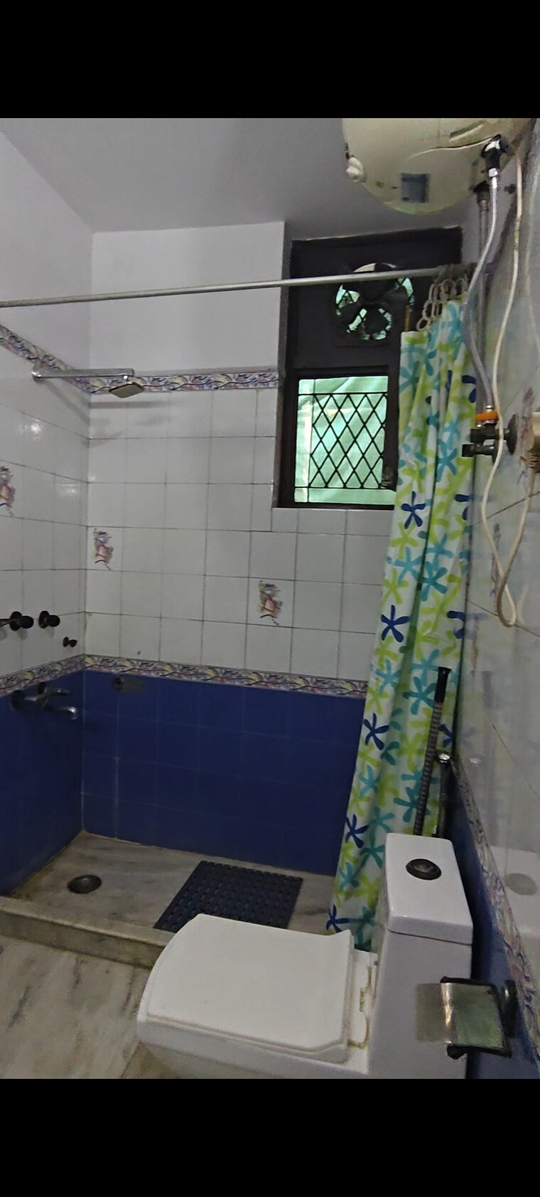 Balcony, sector 49 2 Bedroom 1200 Sq.Ft. Independent House In Sector 49 Noida 9565385