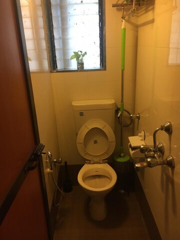 Bathroom in 2.5 BHK Apartment at Dosti Eastern Bay, Wadala – for Rent