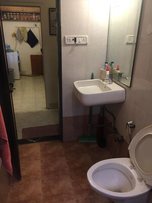 Bathroom in 2.5 BHK Apartment at Dosti Eastern Bay, Wadala – for Rent