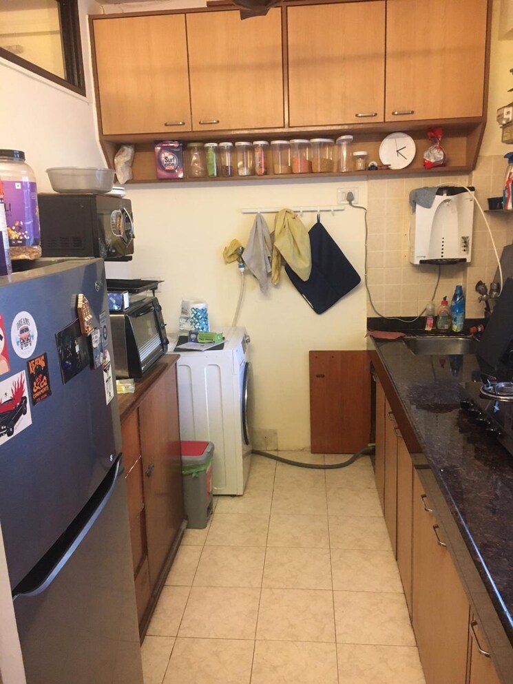 Team Area, dosti-eastern-bay 2.5 Bedroom 1045 Sq.Ft. Apartment In Wadala Mumbai 9565384