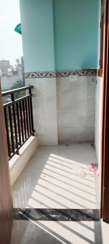 Balcony in 1 BHK Builder Floor at Saket – for Rent