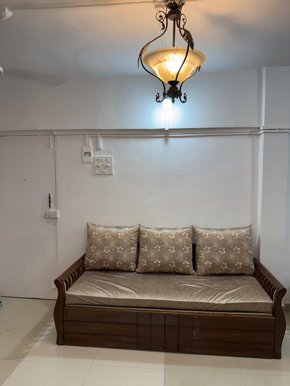 1 BHK Apartment For Rent in Shalom CHS