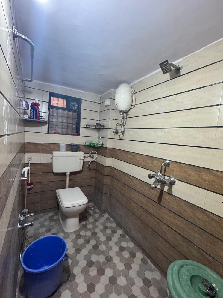 Bathroom, dombivli east 1 Bedroom 431 Sq.Ft. Apartment In Dombivli East Thane 9565491