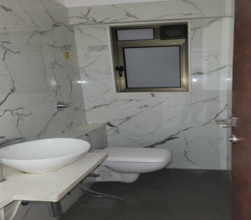 Team Area in 1 BHK Apartment at Dadar East – for Sale