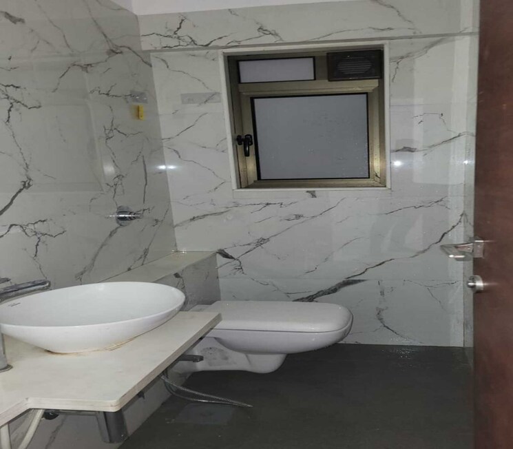 Team Area, dadar east 1 Bedroom 550 Sq.Ft. Apartment In Dadar East Mumbai 9565495