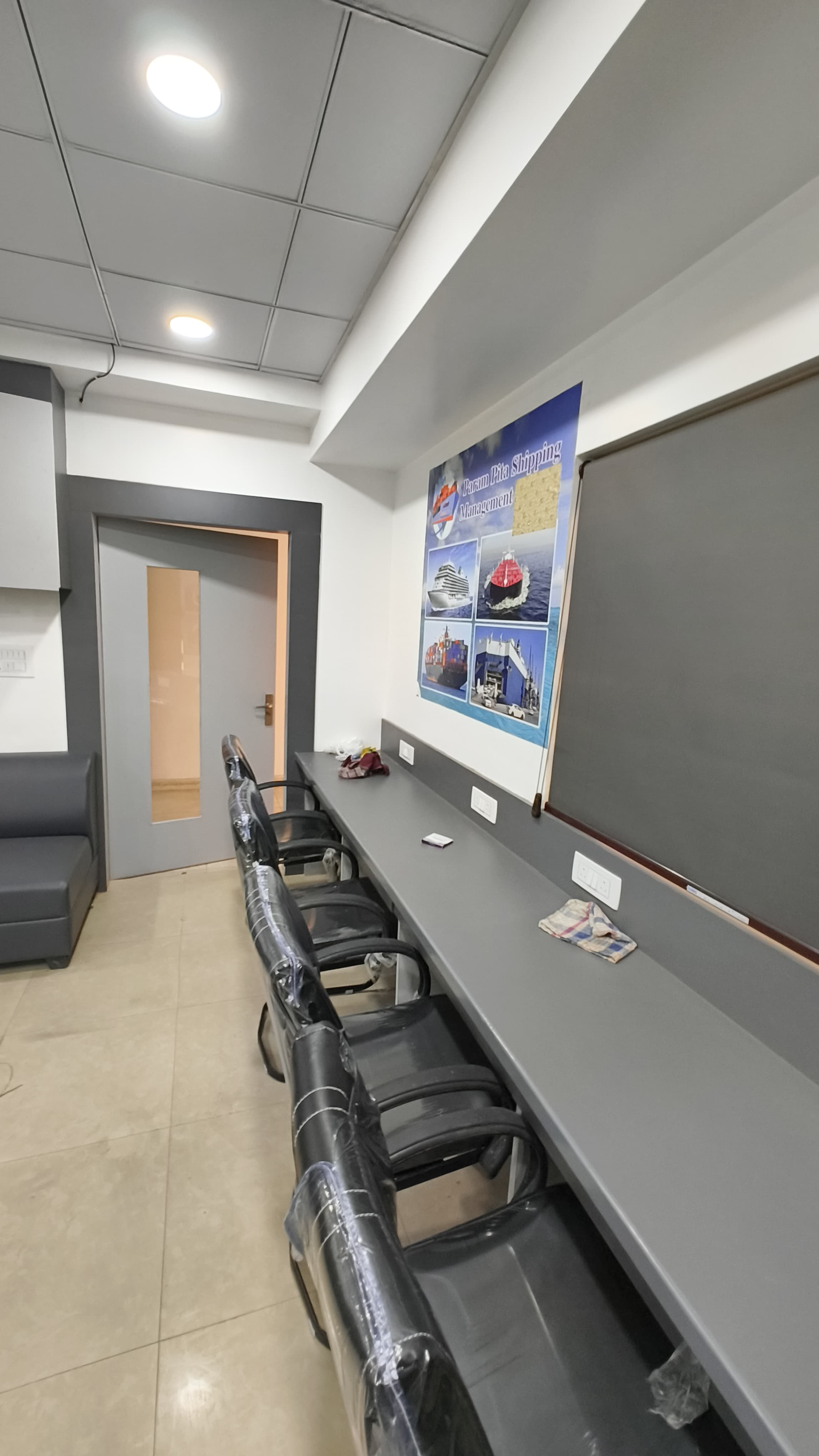 Office Space For Rent in Unique Prime