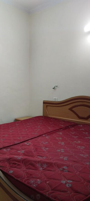 Bathroom in 1.5 BHK Builder Floor at Greater Kailash I – for Rent