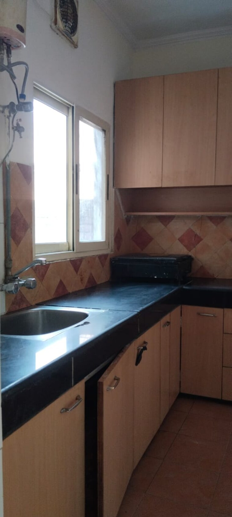 Kitchen, greater kailash i 1.5 Bedroom 100 Sq.Yd. Builder Floor In Greater Kailash I Delhi 9565511