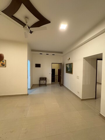Room in 2 BHK Builder Floor at Greater Kailash I – for Rent