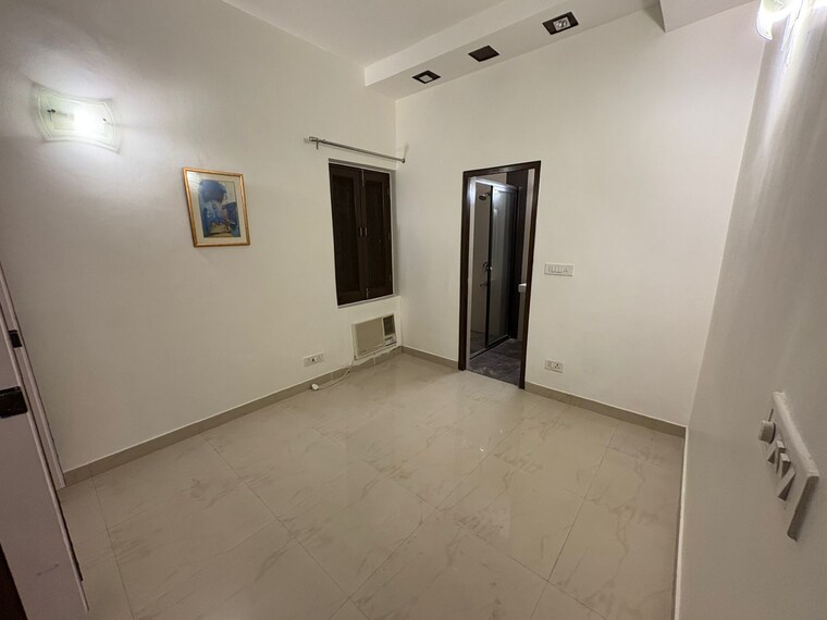 Room, greater kailash i 2 Bedroom 1080 Sq.Ft. Builder Floor In Greater Kailash I Delhi 9565505