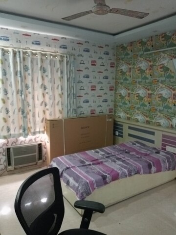 Bedroom in 3 BHK Apartment at Diamond City South, Tollygunge – for Rent