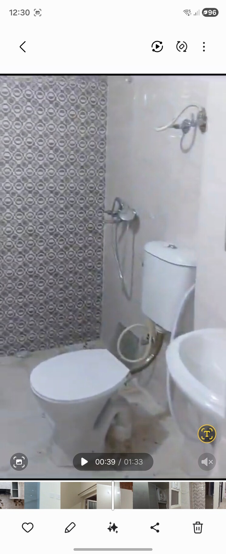 Bathroom, gaur-city-7th-avenue 2 Bedroom 1075 Sq.Ft. Apartment In Sector 4 Greater Noida Greater Noida 9565561