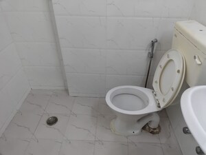 Bathroom in 2 BHK Builder Floor at Green Park Extension – for Rent