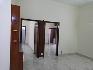 2 BHK Builder Floor For Rent in Green Park Extension