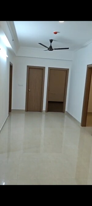 Room in 3 BHK Apartment at ATS Nobility, Sector 4 Greater Noida – for Rent