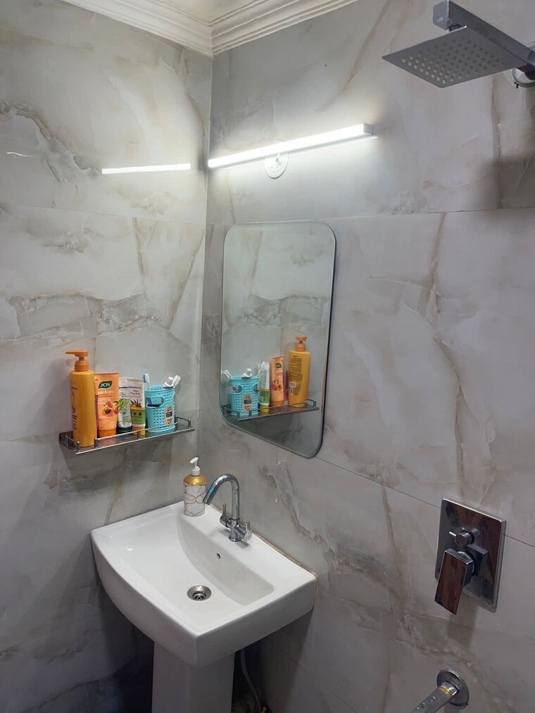 Bathroom, saket 2 Bedroom 1200 Sq.Ft. Apartment In Saket Delhi 9565582