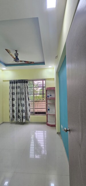 Furnished Amenities in 2 BHK Apartment at Vasant Fiona, Pokhran Road No Two – for Rent