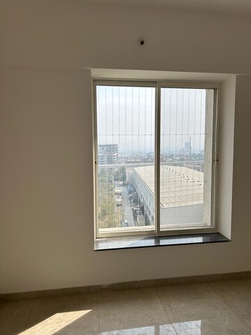 Room in 3 BHK Apartment at Vilas Javdekar Yashone Eternitee, Hinjewadi – for Rent