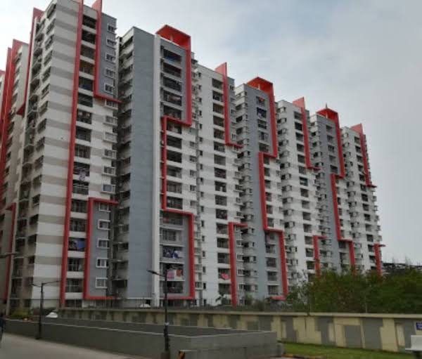 3 BHK + Pooja Room Apartment For Rent in Emami Swanlake