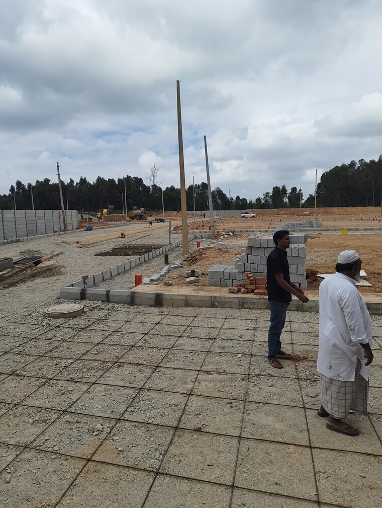 undefined, devanahalli  1200 Sq.Yd. Plot In Devanahalli Bangalore 9565653