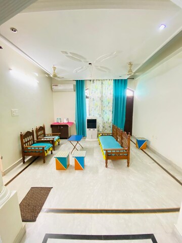 2 BHK Builder Floor For Rent in Unitech Infospace, Sector 21