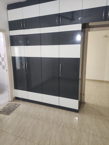 Kitchen in 2.5 BHK Apartment at Gaur City 2 - 14th Avenue, Sector 16c Greater Noida – for Sale