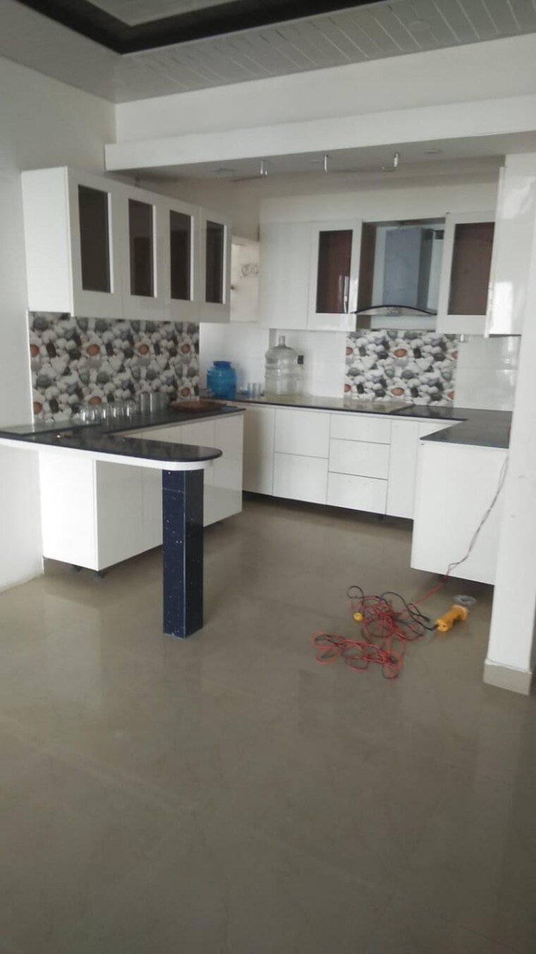 Kitchen, gaur-atulyam 4 Bedroom 1665 Sq.Ft. Apartment In Omicron I Greater Noida Greater Noida 9565673