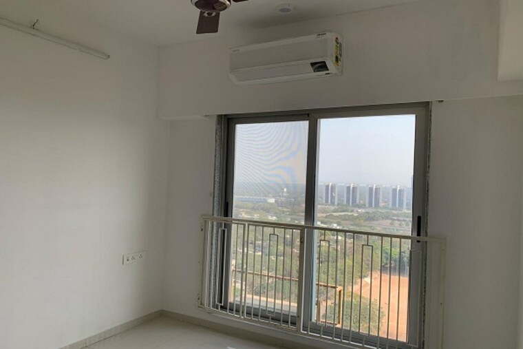 Room, mayfair-the-view 2 Bedroom 619 Sq.Ft. Apartment In Vikhroli West Mumbai 9565657