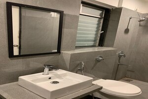 Team Area in 2 BHK Apartment at Mayfair The View, Vikhroli West – for Rent